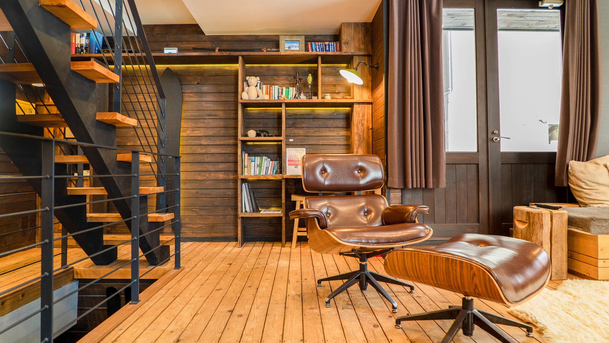 Momiji Lodge - Old-Fashioned Accent Chair Momiji Lodge - Old-Fashioned Accent Chair